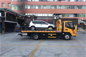 兴宾附近汽车拖车电话