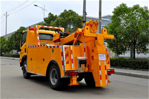 兴宾高速路拖车费